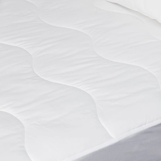 Tontine Luxe Anti Allergy Mattress Protector Close Up